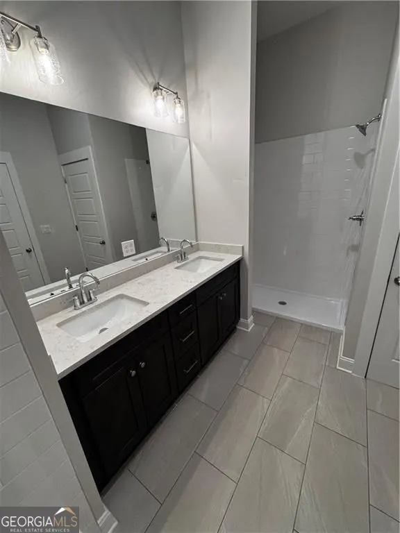 P 1777 Temple Avenue, #P