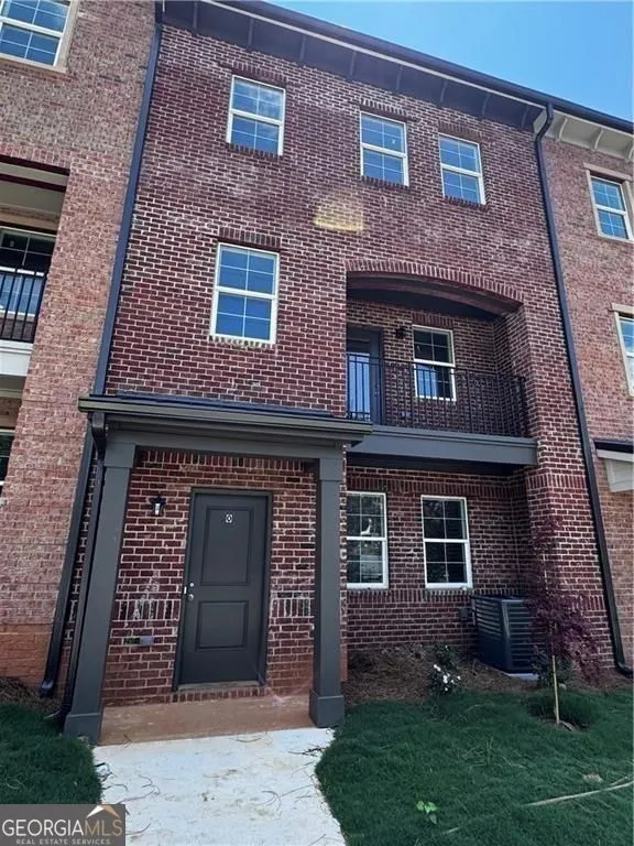 P 1777 Temple Avenue, #P