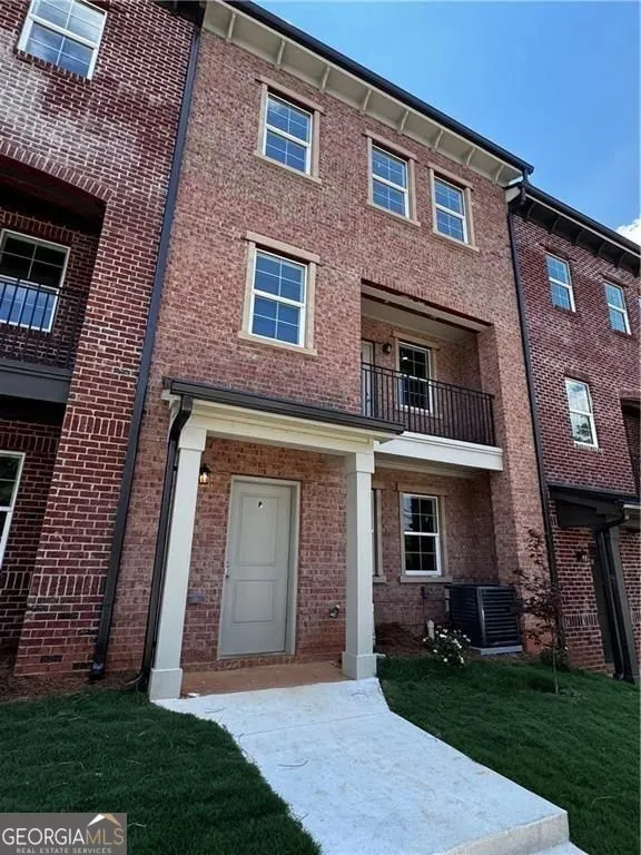 P 1777 Temple Avenue, #P