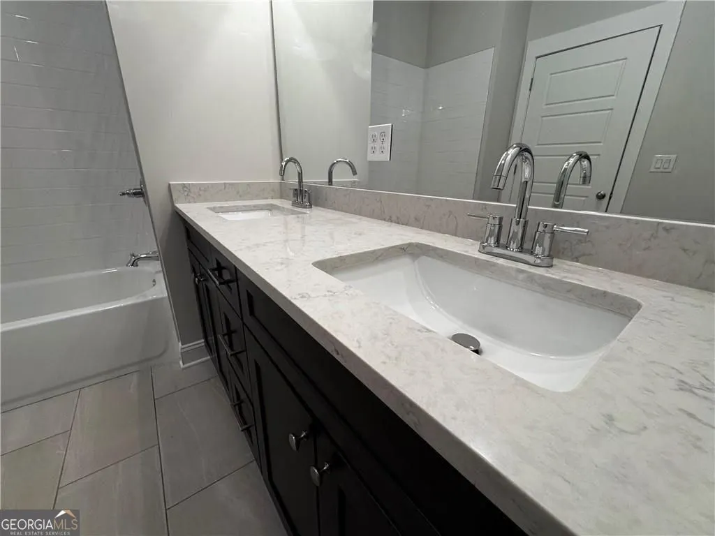 P 1777 Temple Avenue, #P
