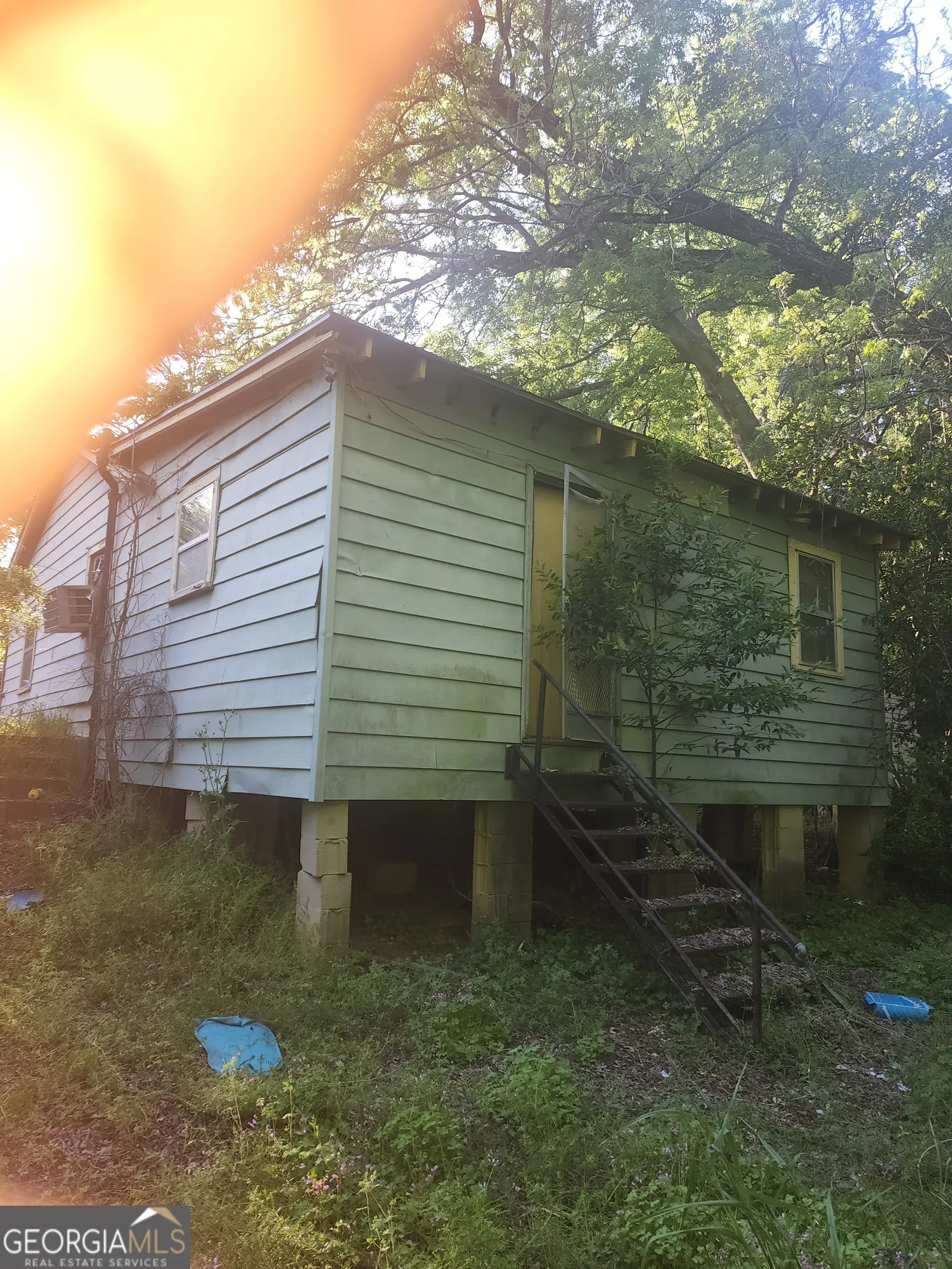 3491 Bond Street W