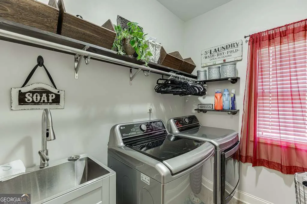 386 Ridge Walk Court