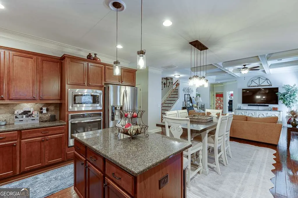 386 Ridge Walk Court