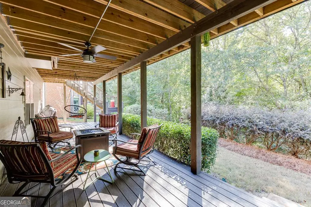 386 Ridge Walk Court