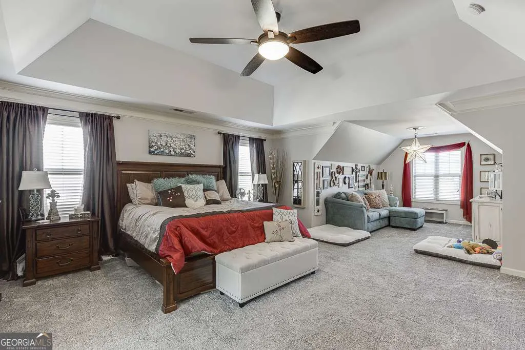 386 Ridge Walk Court