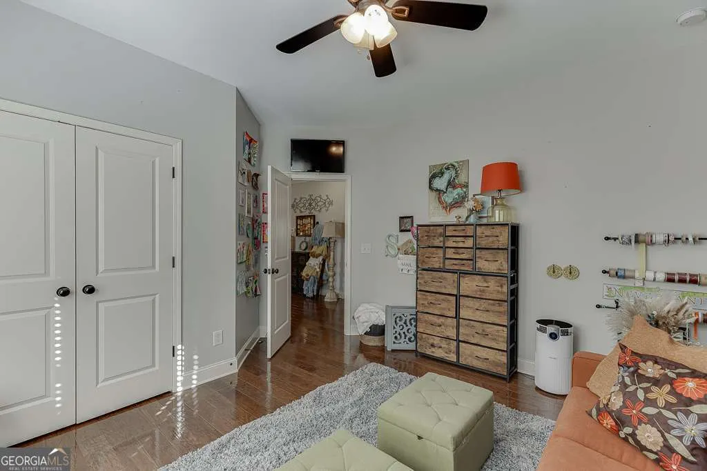 386 Ridge Walk Court