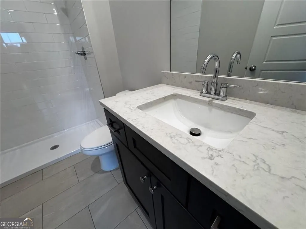 O 1777 Temple Avenue, #O