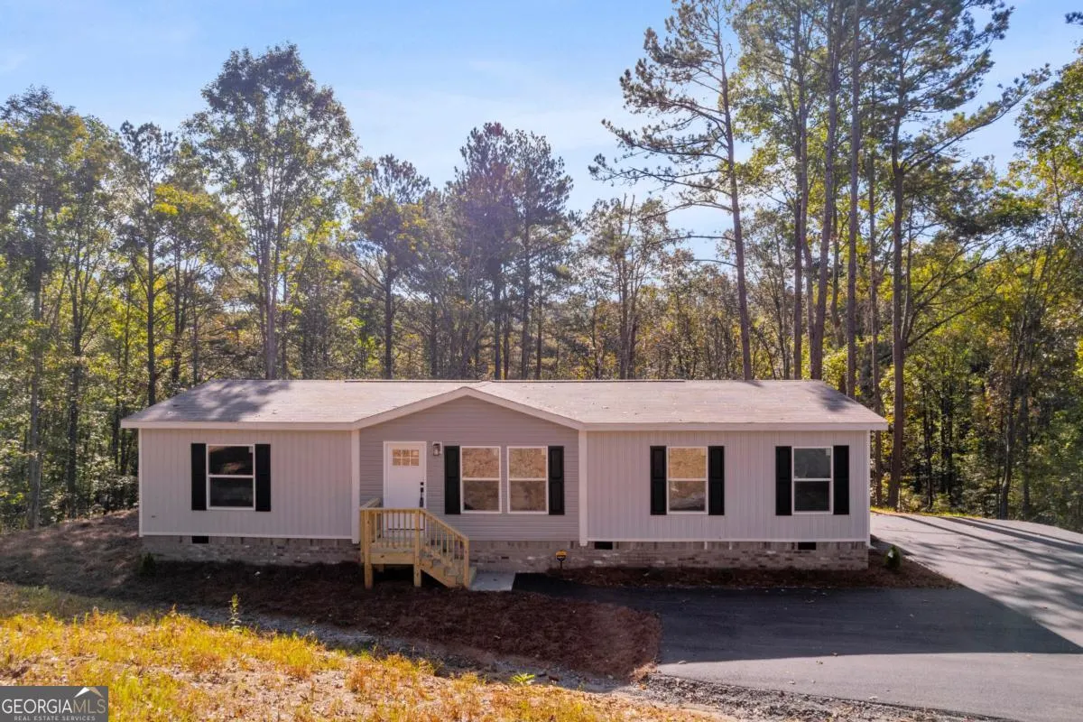 946 Essic Road