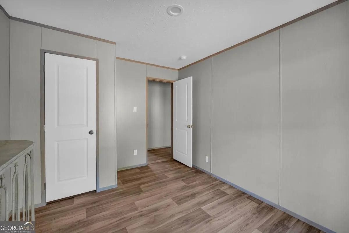 946 Essic Road