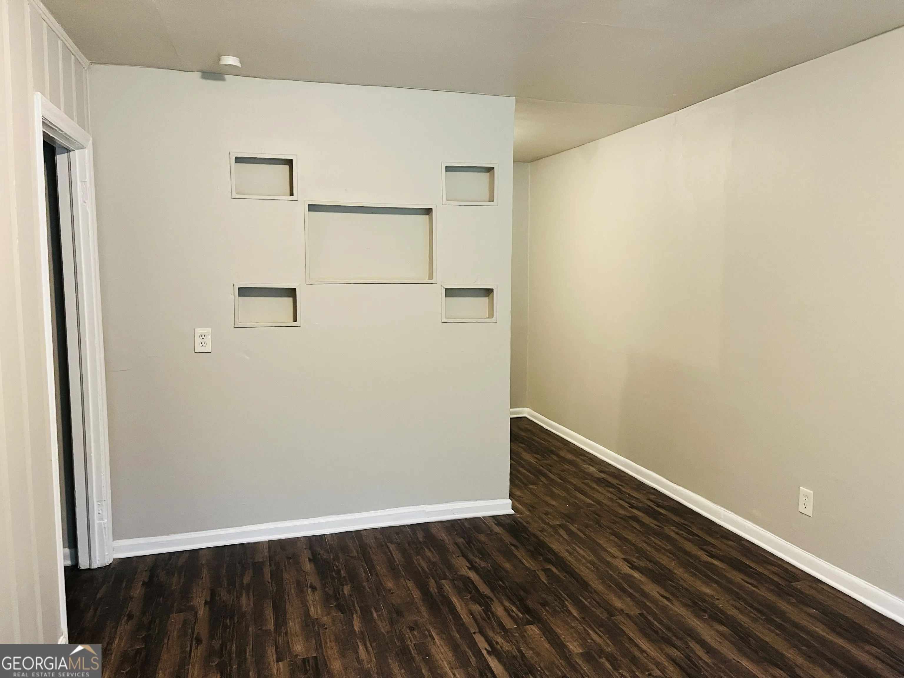 6100 6102 E Fayetteville Drive, #6100