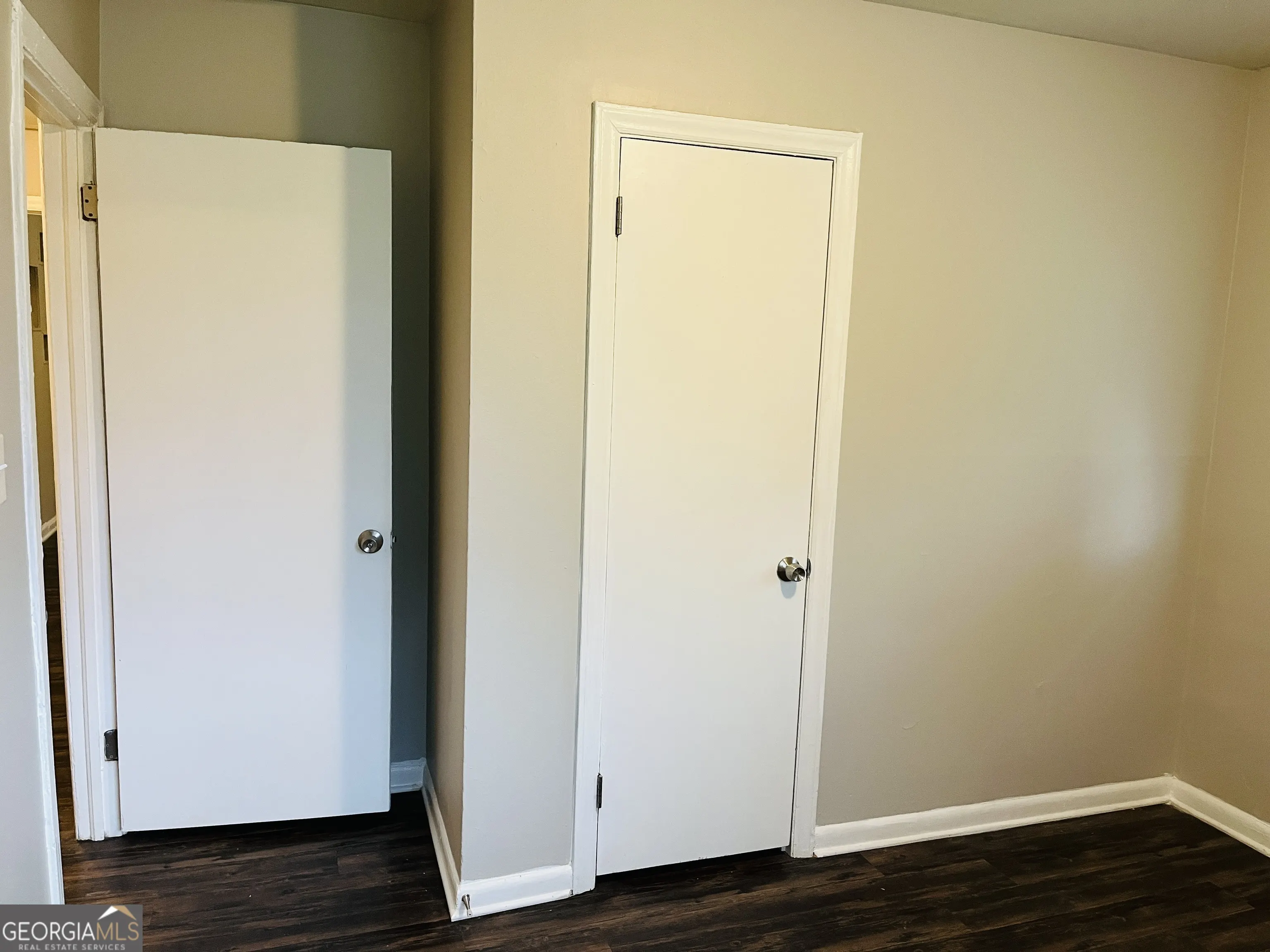 6100 6102 E Fayetteville Drive, #6100