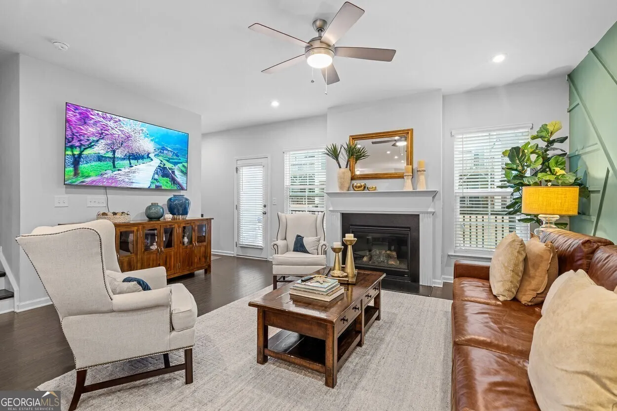1098 Caruso Drive, #0