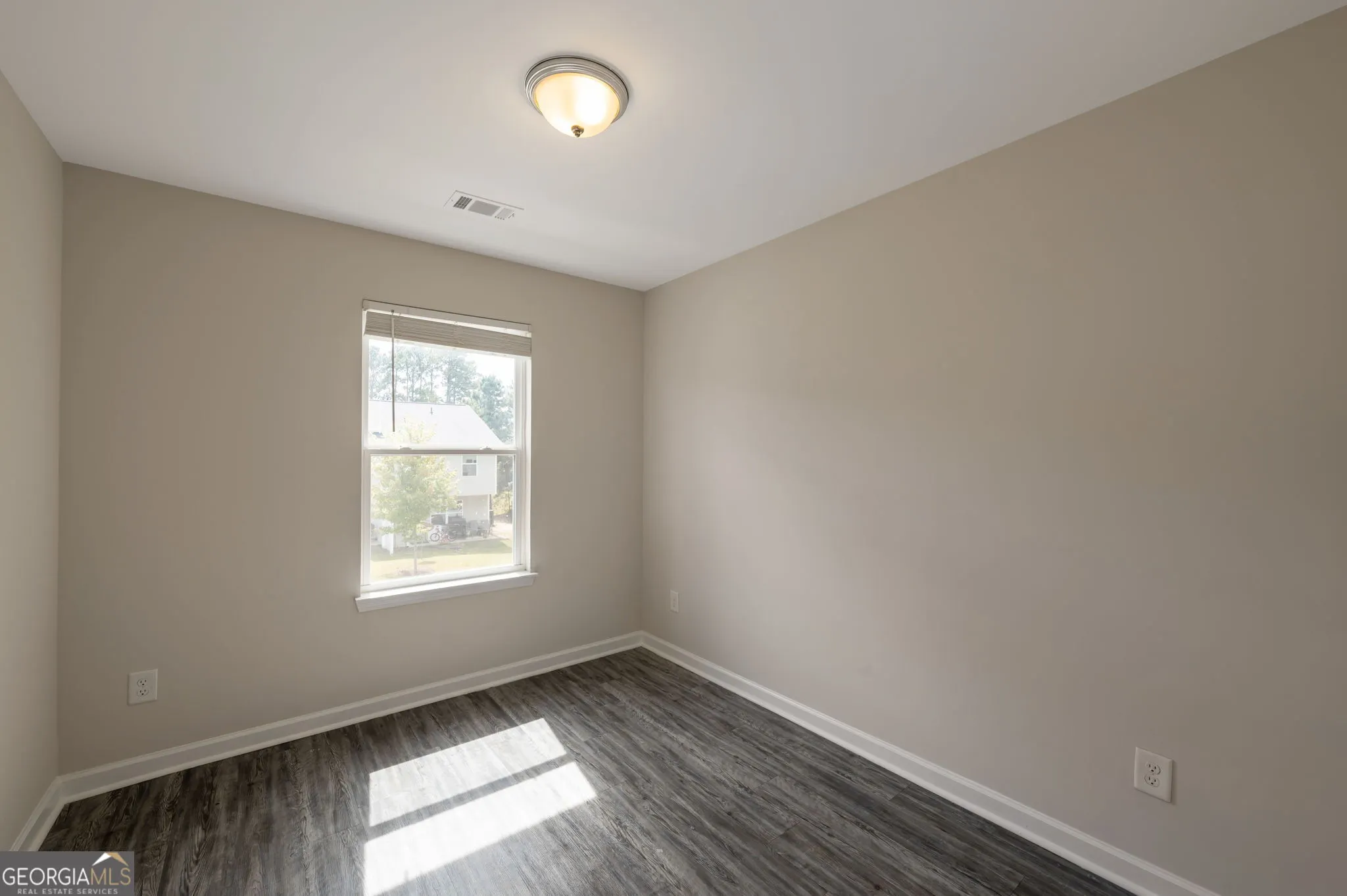 328 Ashigan Street