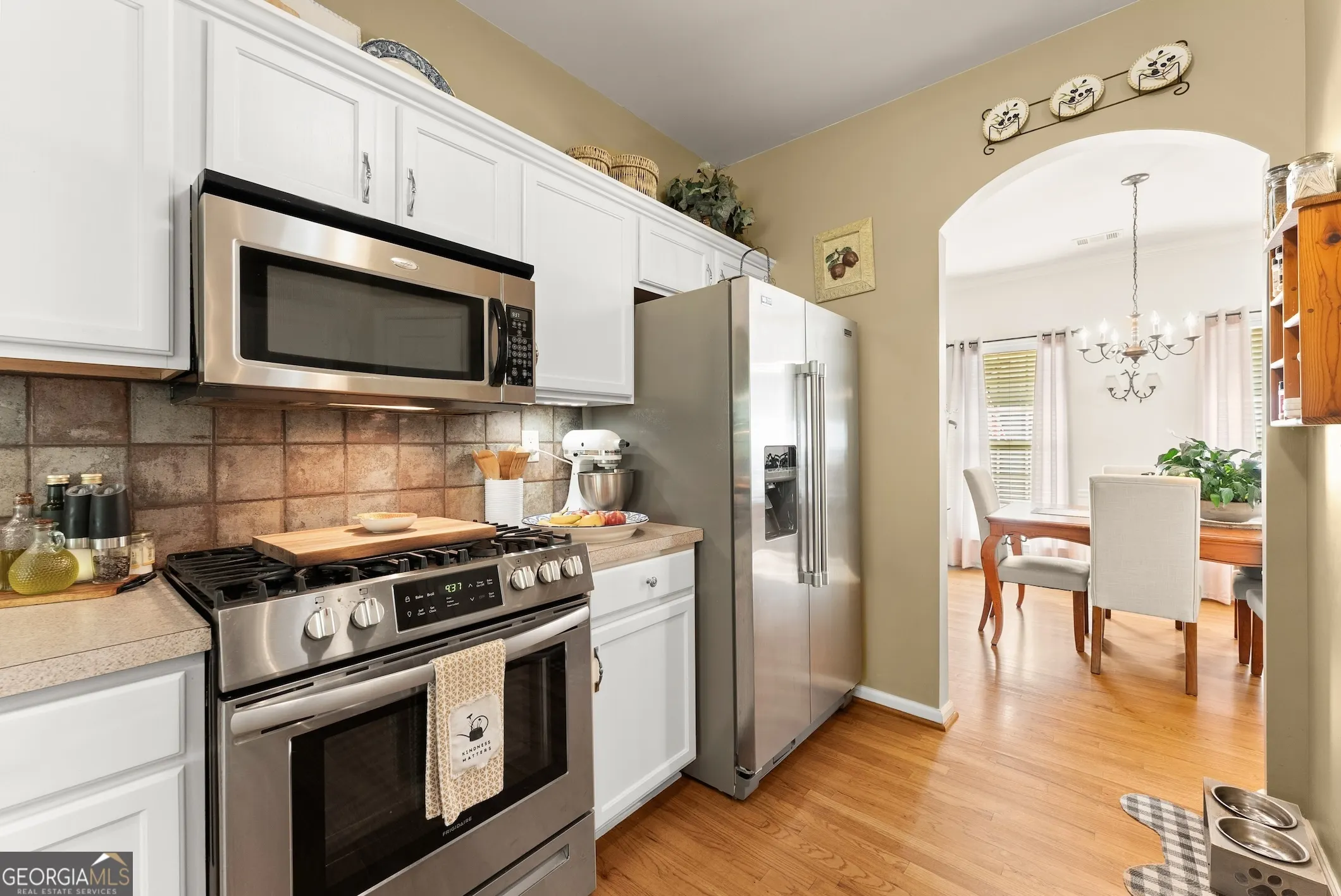 883 Cork Oak Lane