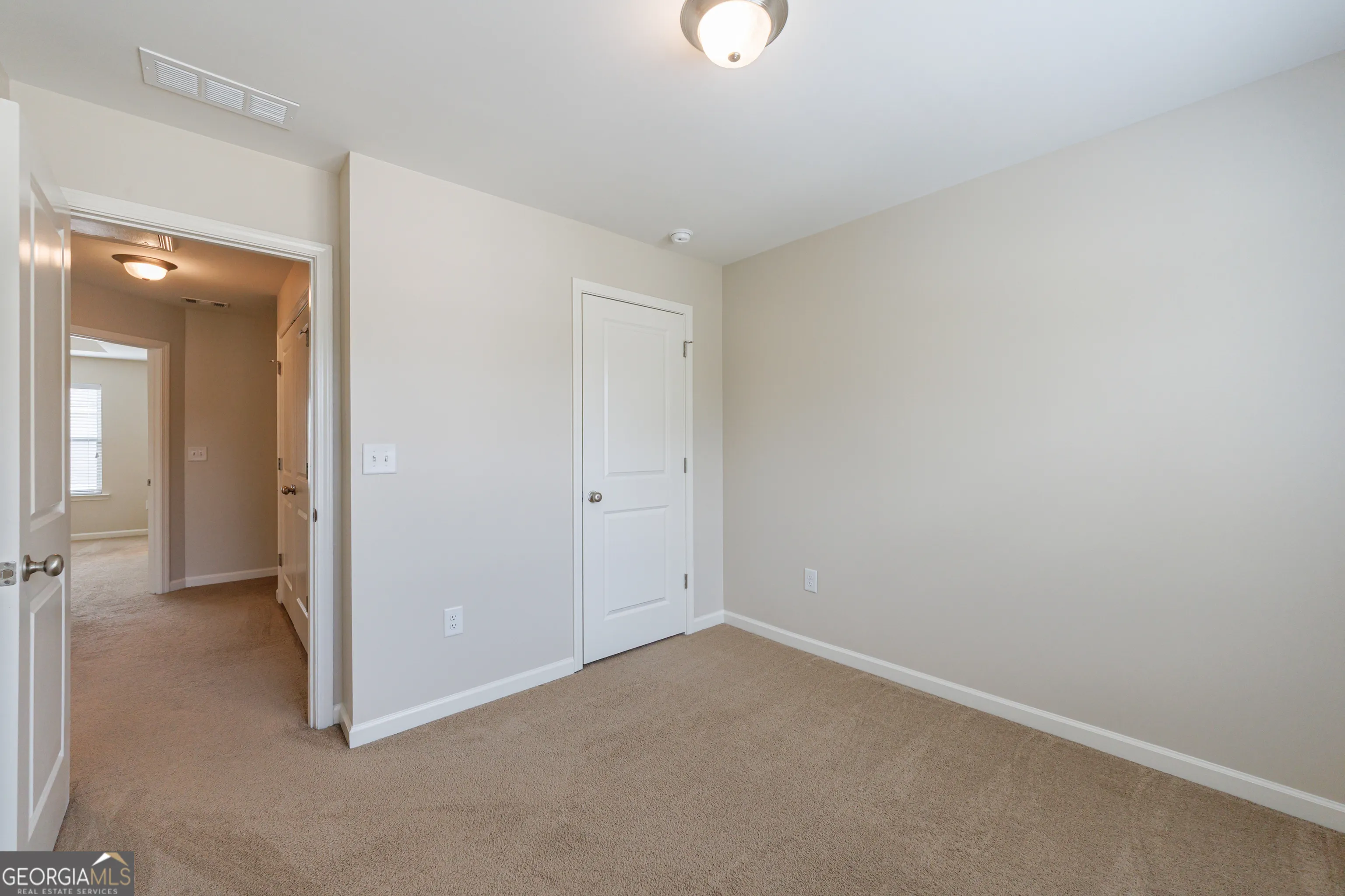 5830 Broadway Lane
