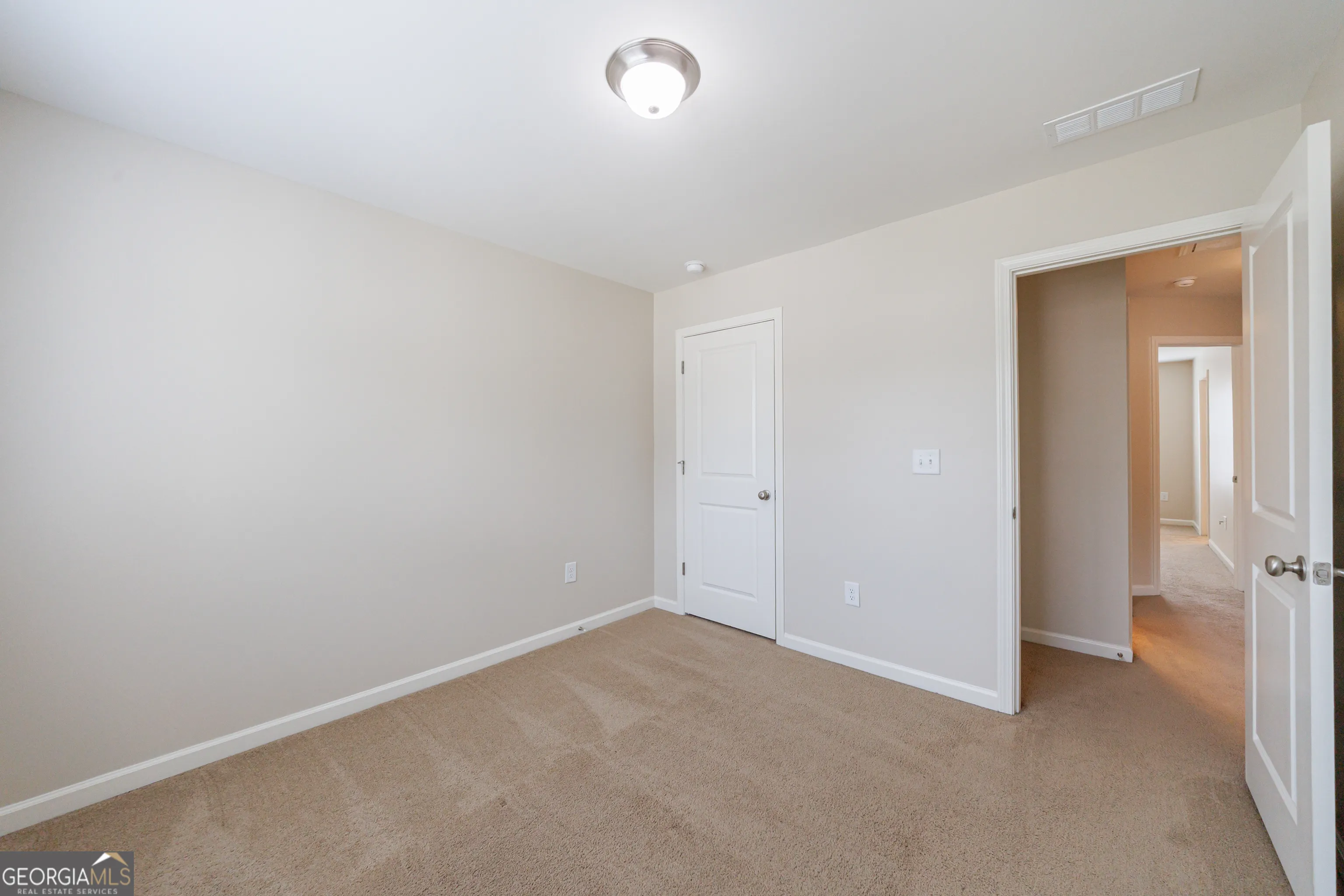 5830 Broadway Lane