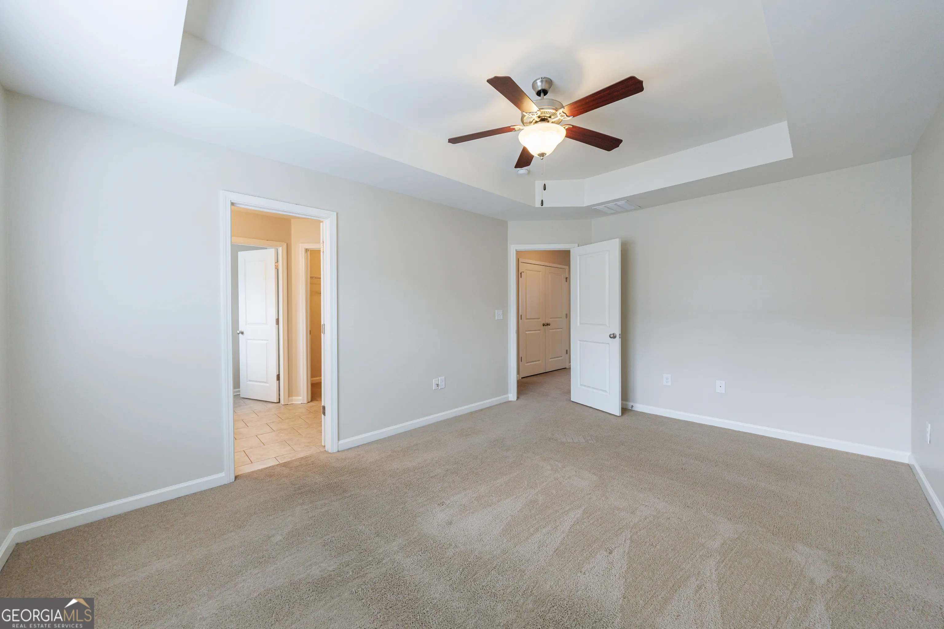 5830 Broadway Lane