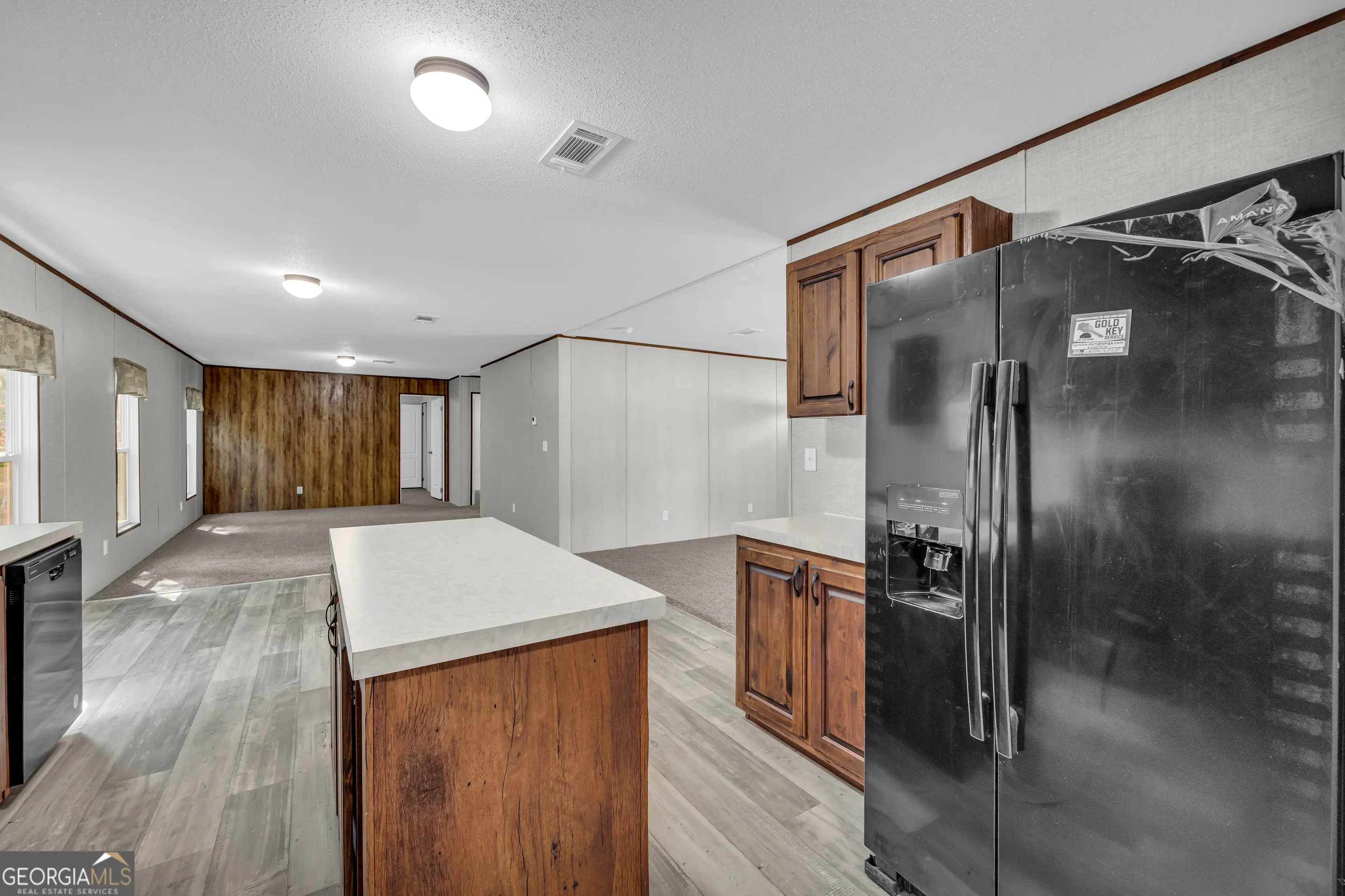 596 Pinetree Circle