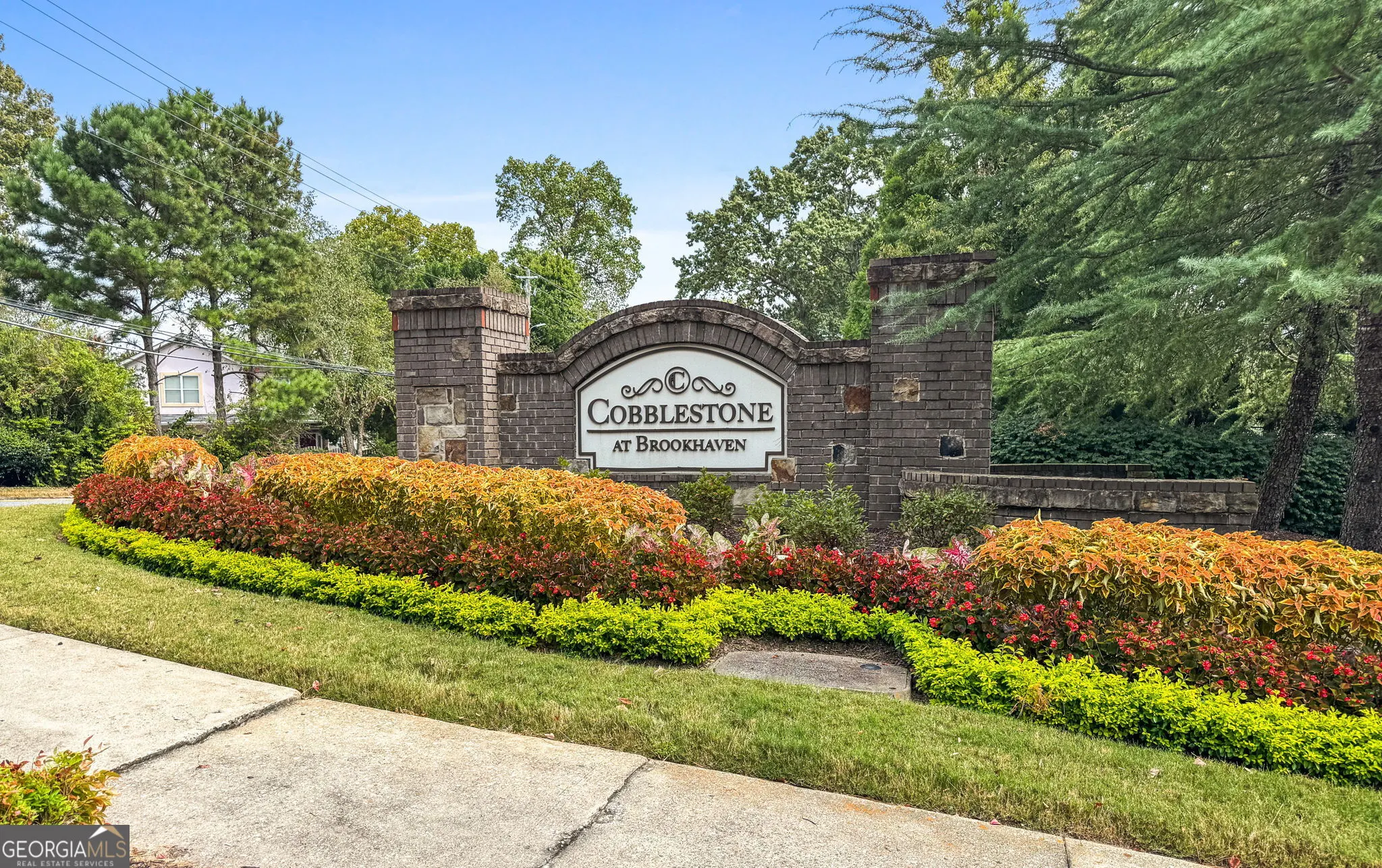 2029 Cobblestone Circle NE