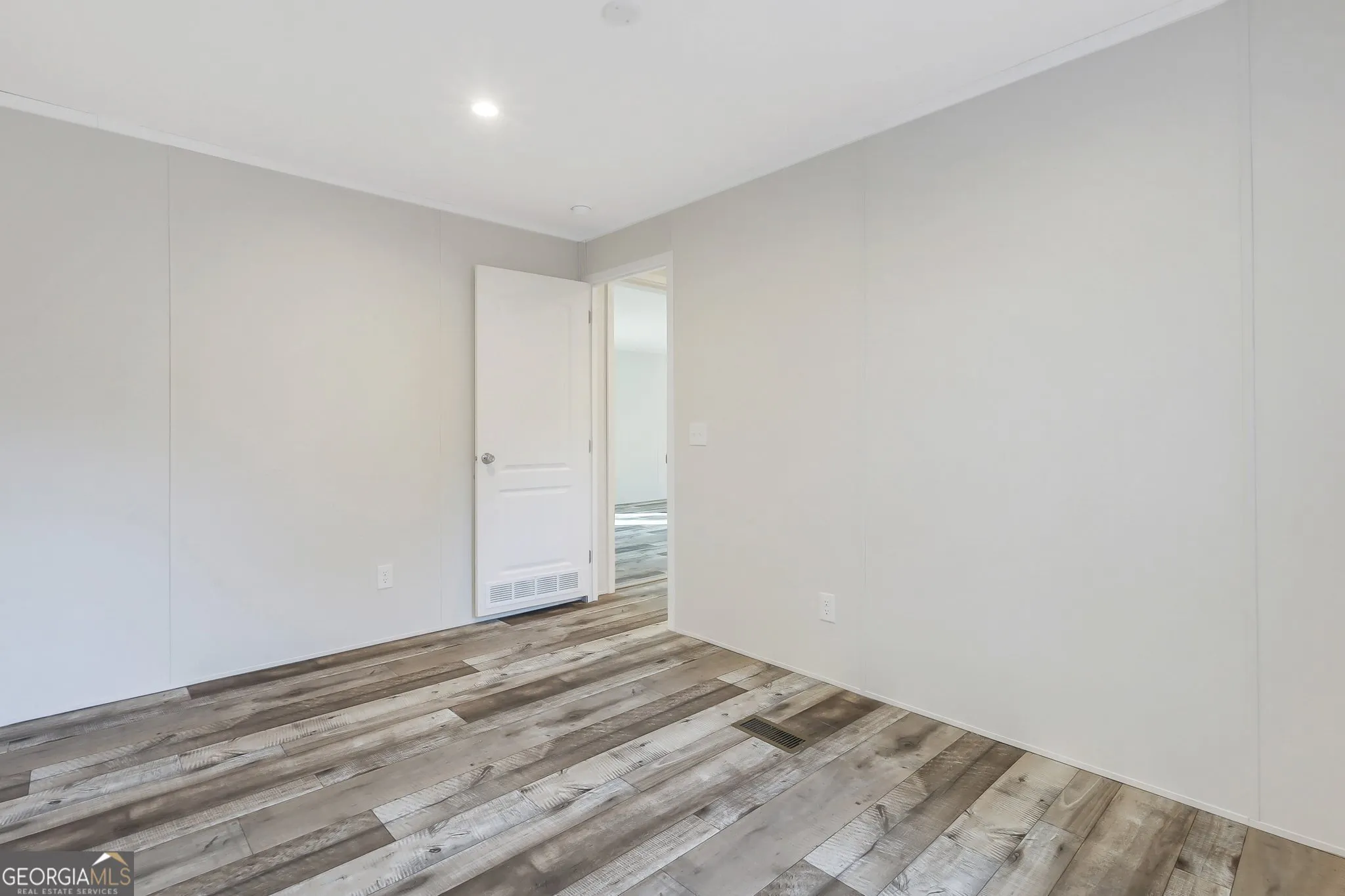 36 Barn Road Circle