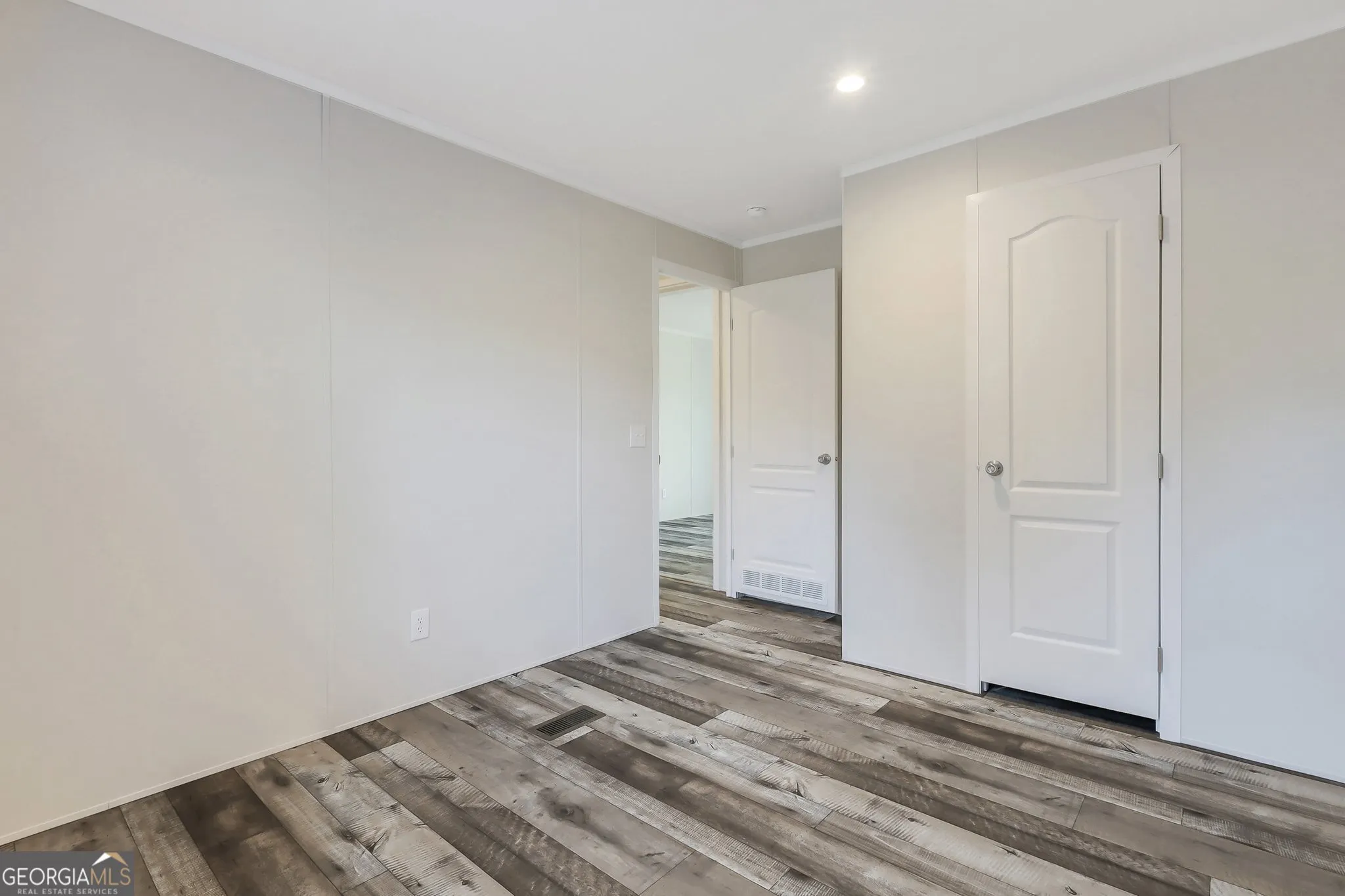 36 Barn Road Circle