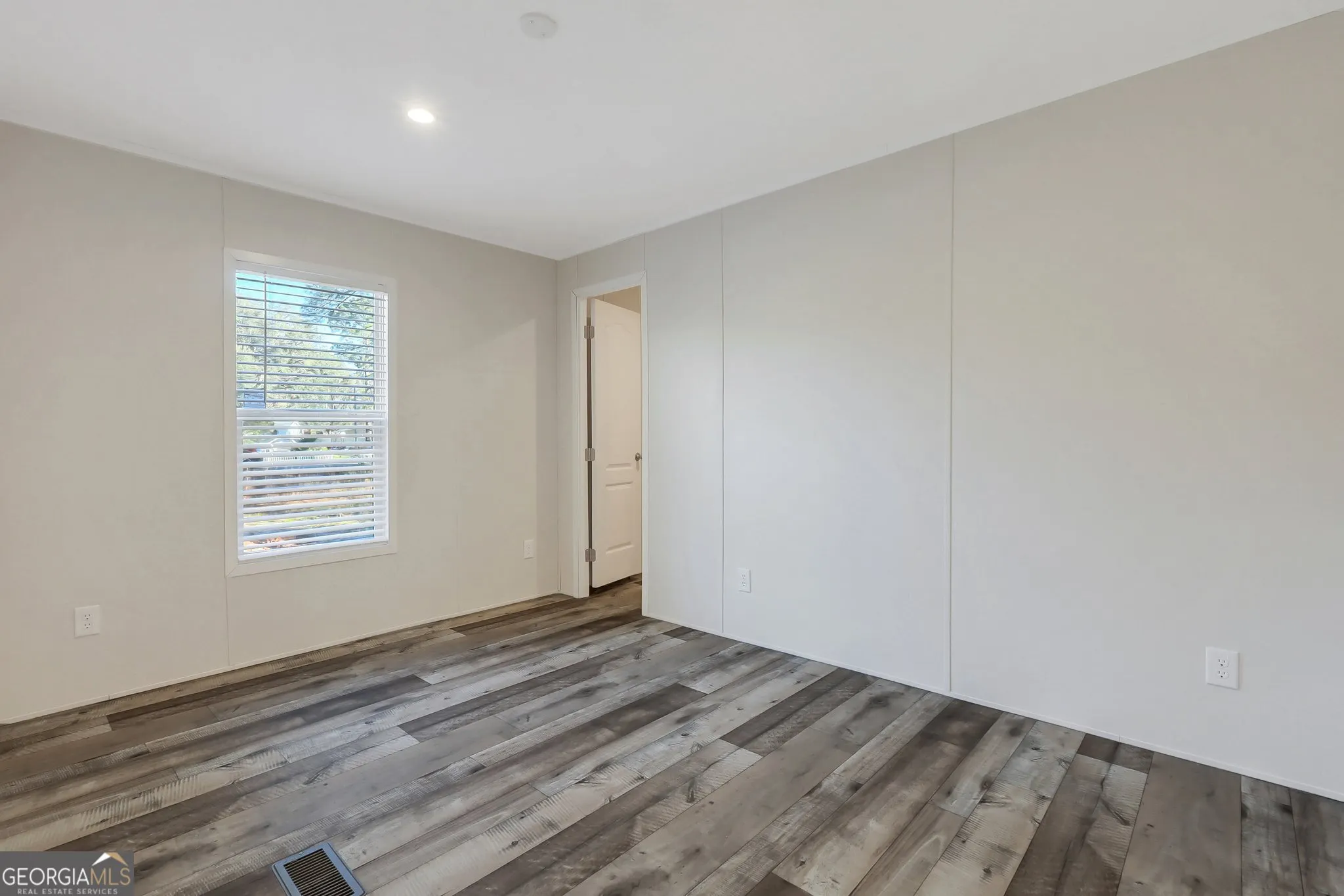 36 Barn Road Circle
