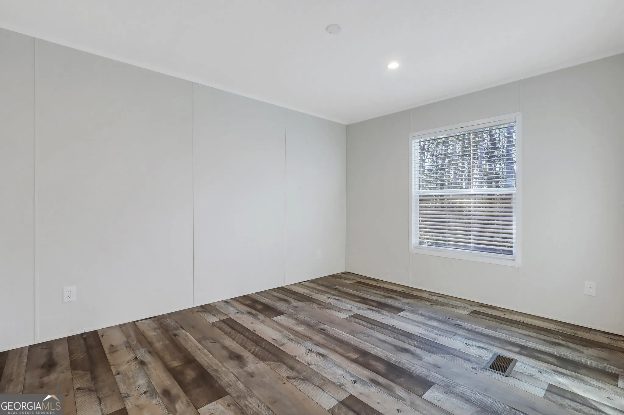 36 Barn Road Circle