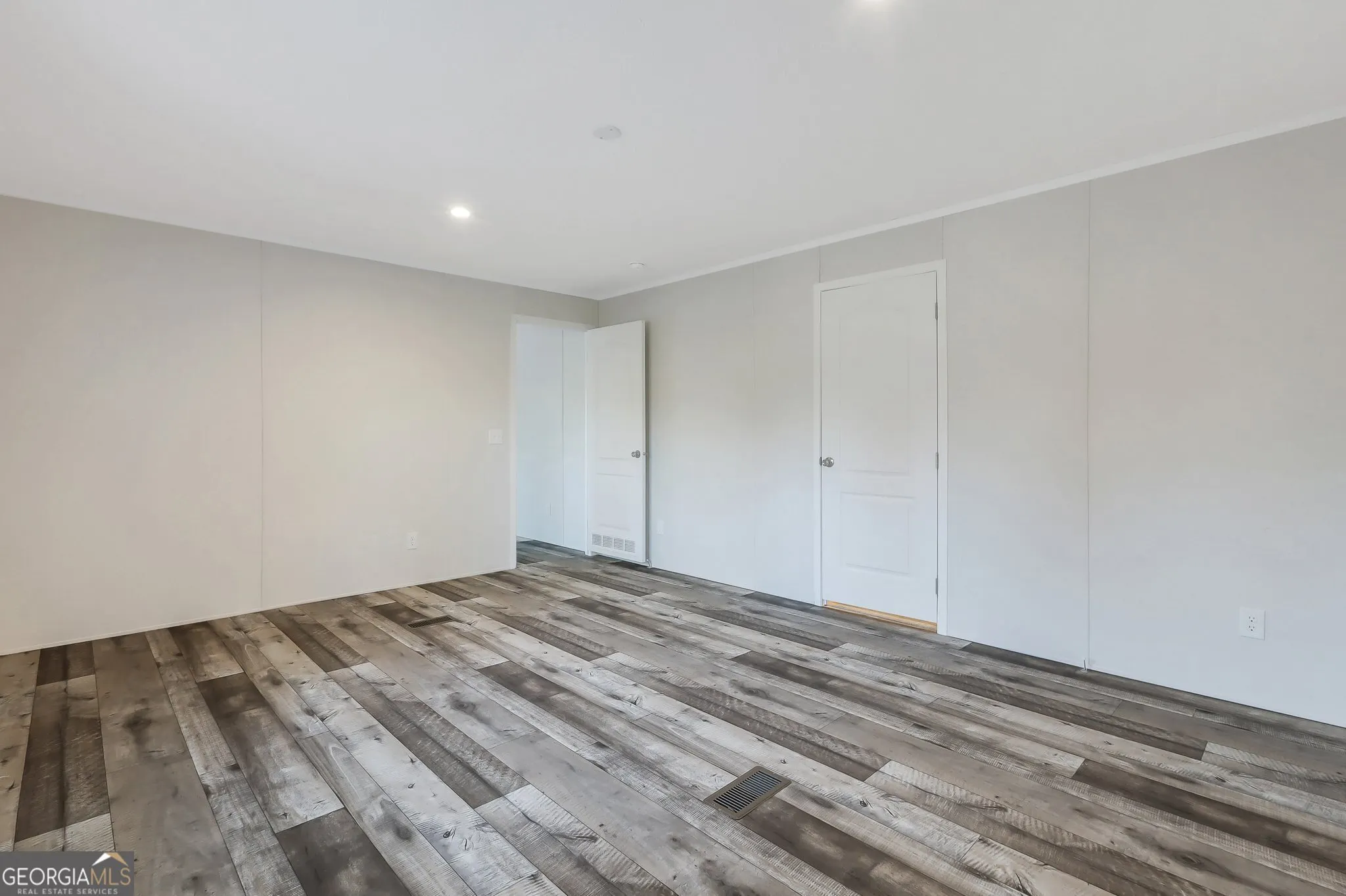 36 Barn Road Circle
