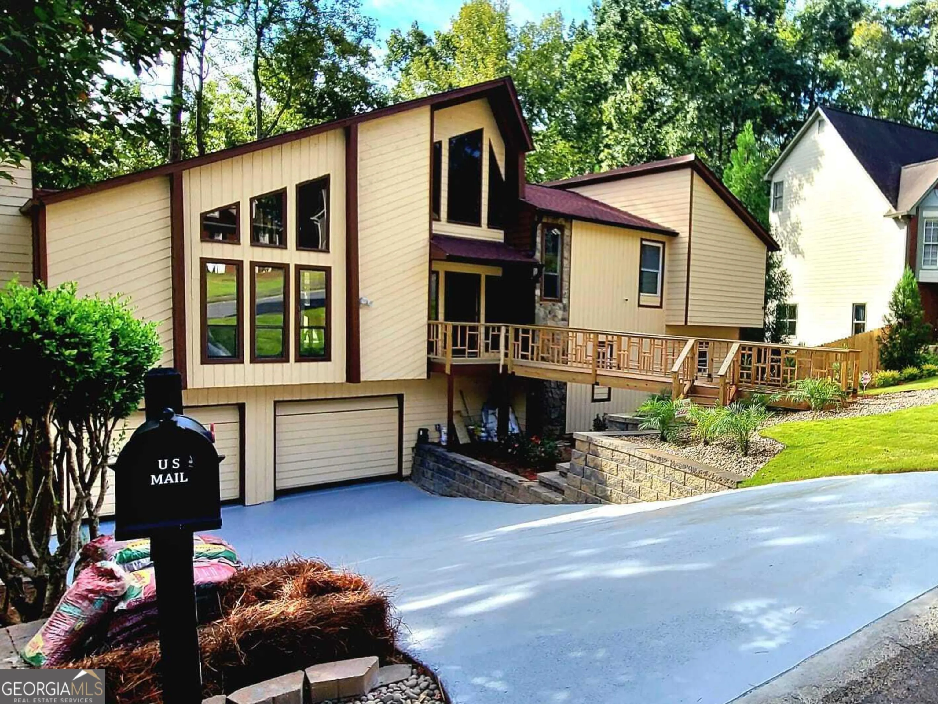 2696 Long Lake Terrace NE