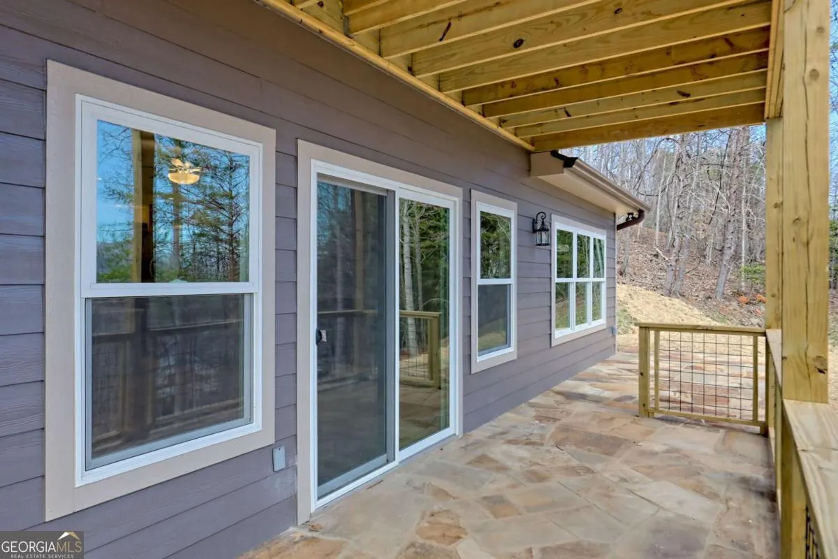 1378 Summit Trail