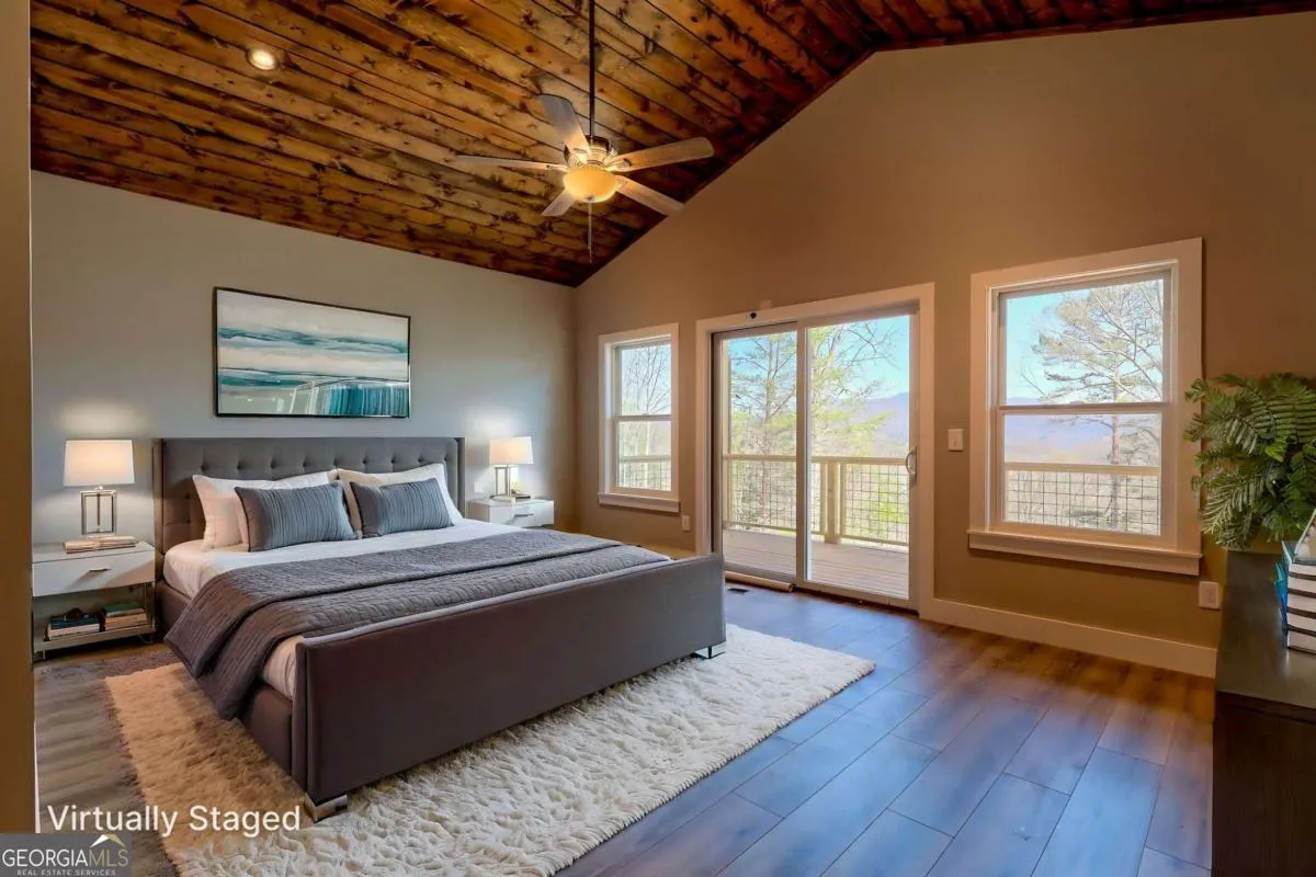 1378 Summit Trail
