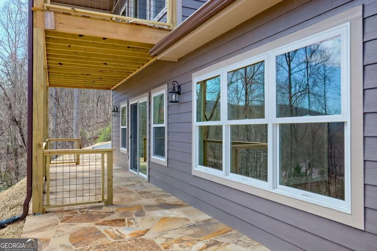 1378 Summit Trail