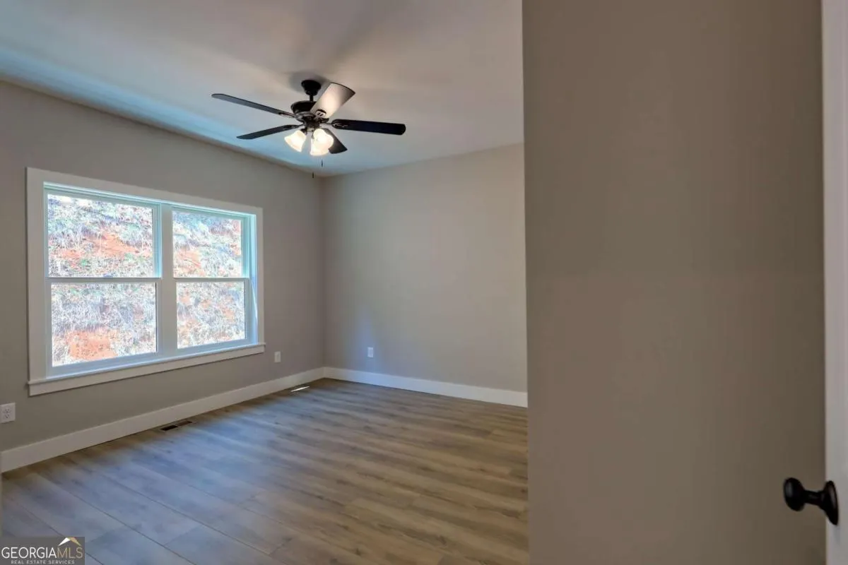 1378 Summit Trail