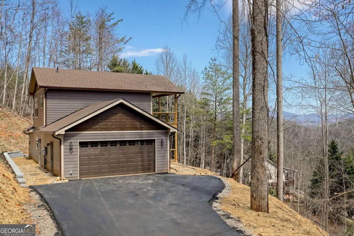 1378 Summit Trail
