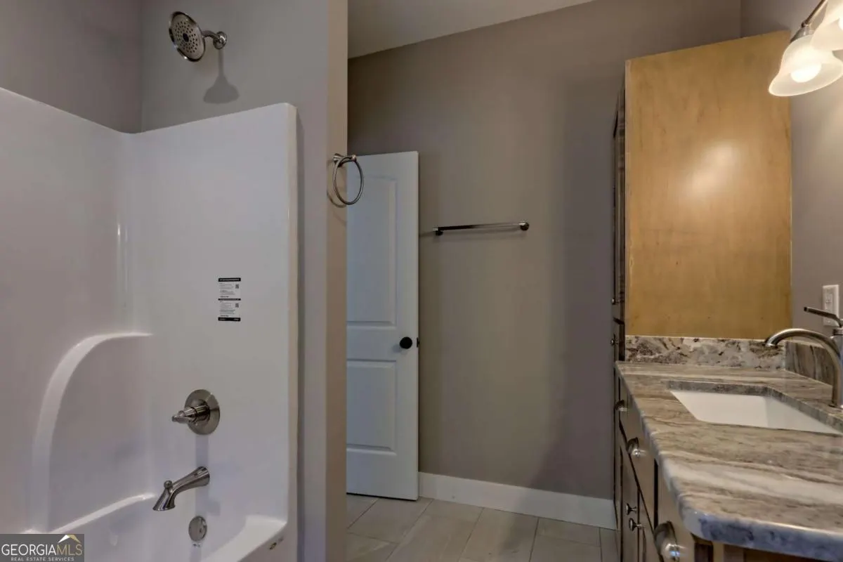 1378 Summit Trail