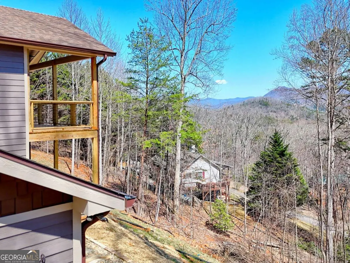 1378 Summit Trail