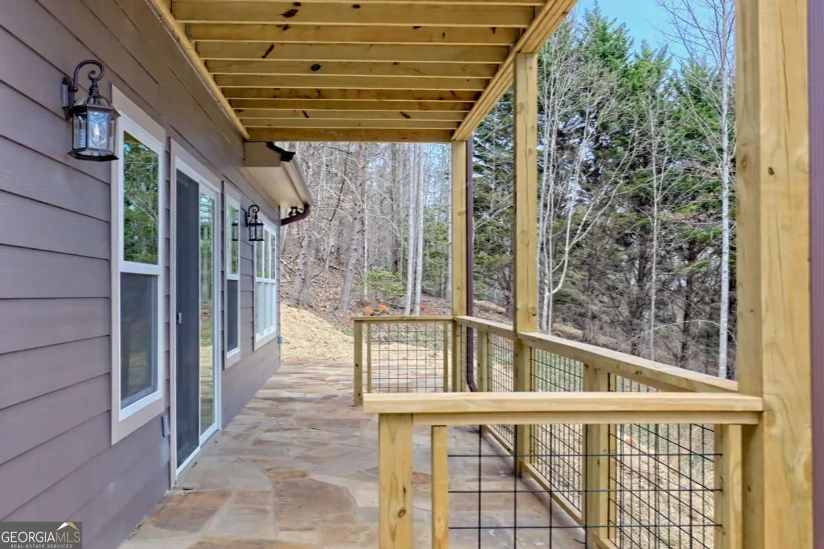 1378 Summit Trail