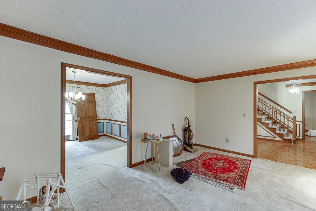 2302 Smokehouse Path