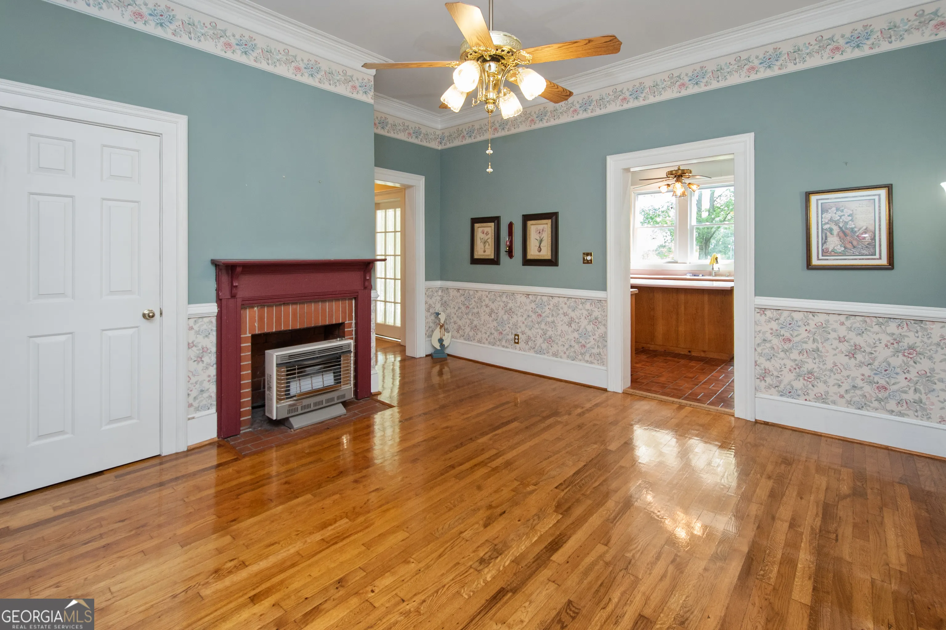 402 Tom Bell Road