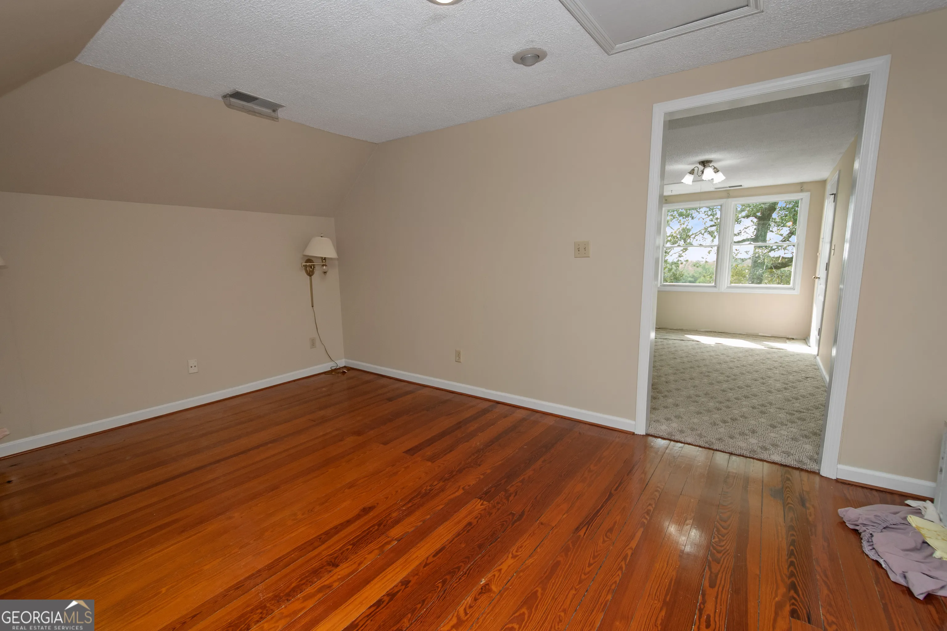 402 Tom Bell Road