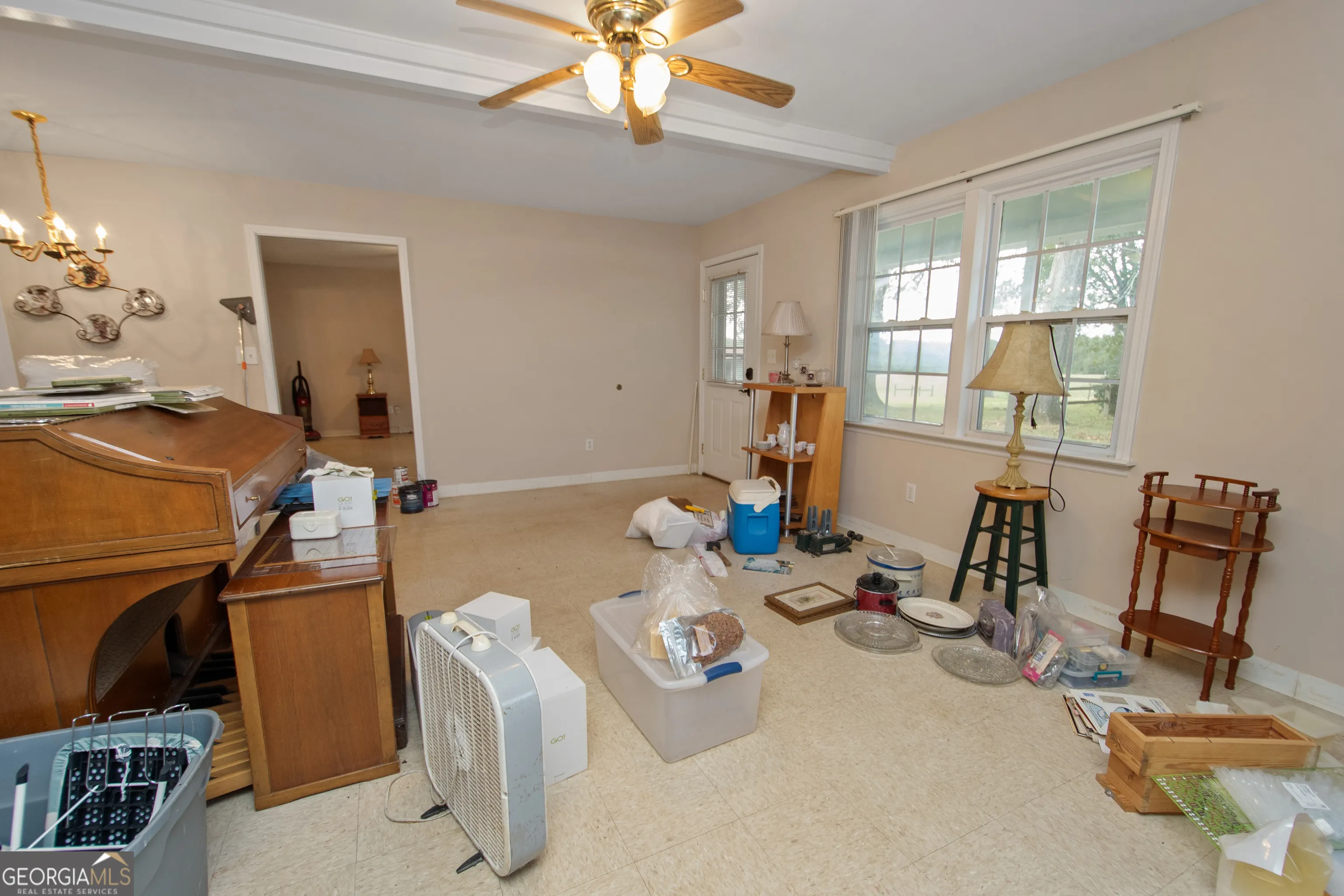 402 Tom Bell Road