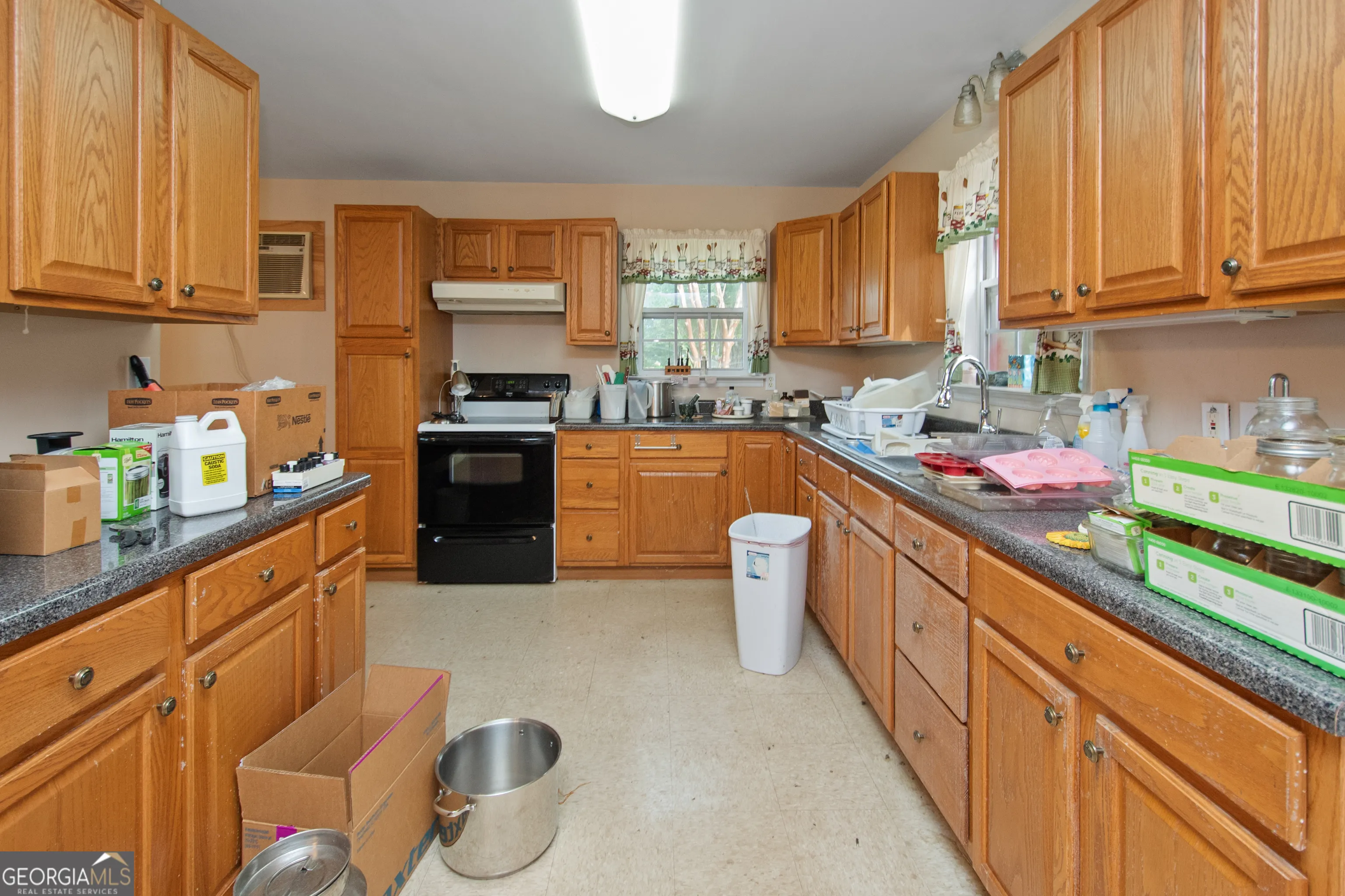 402 Tom Bell Road