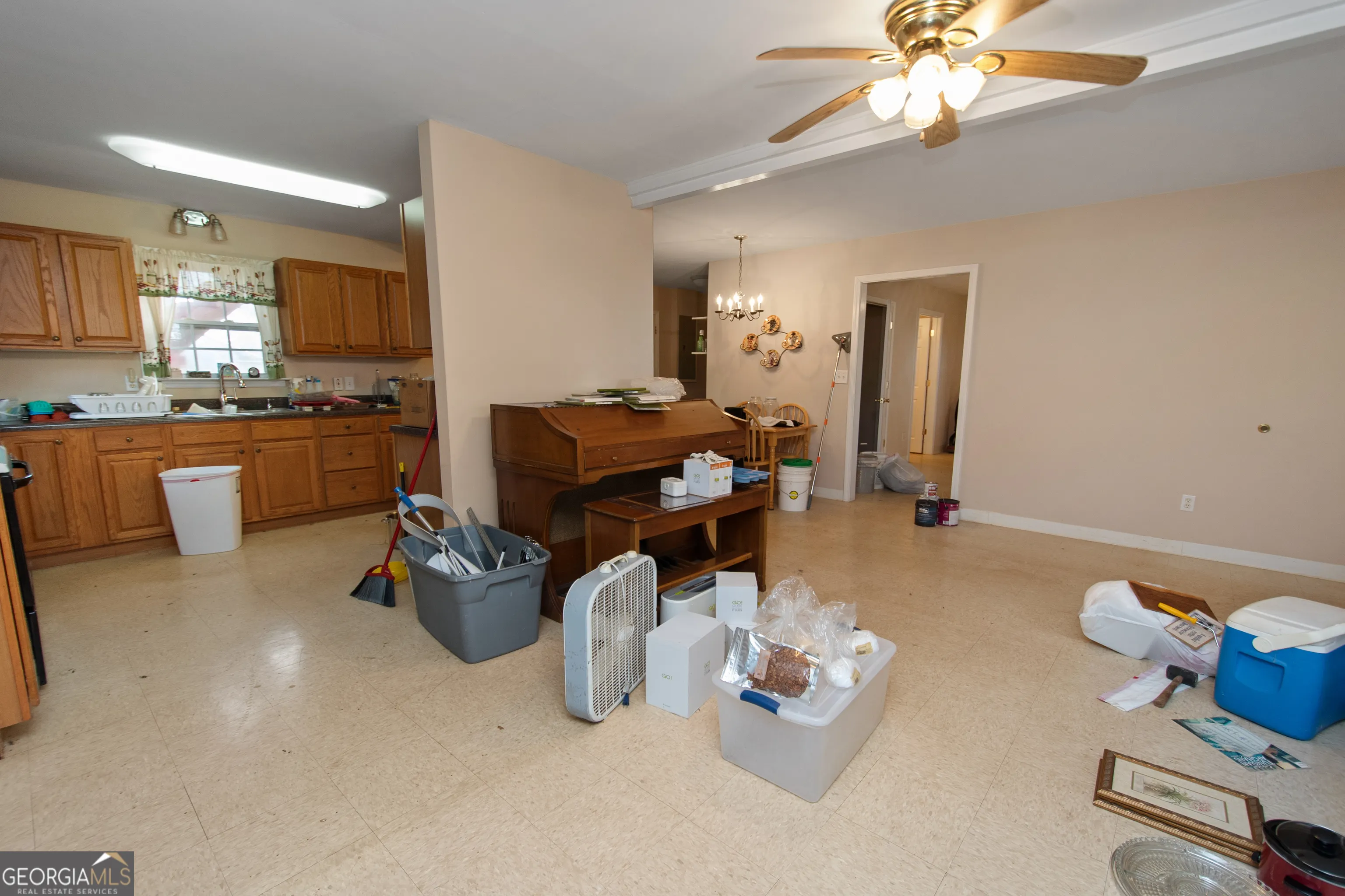 402 Tom Bell Road