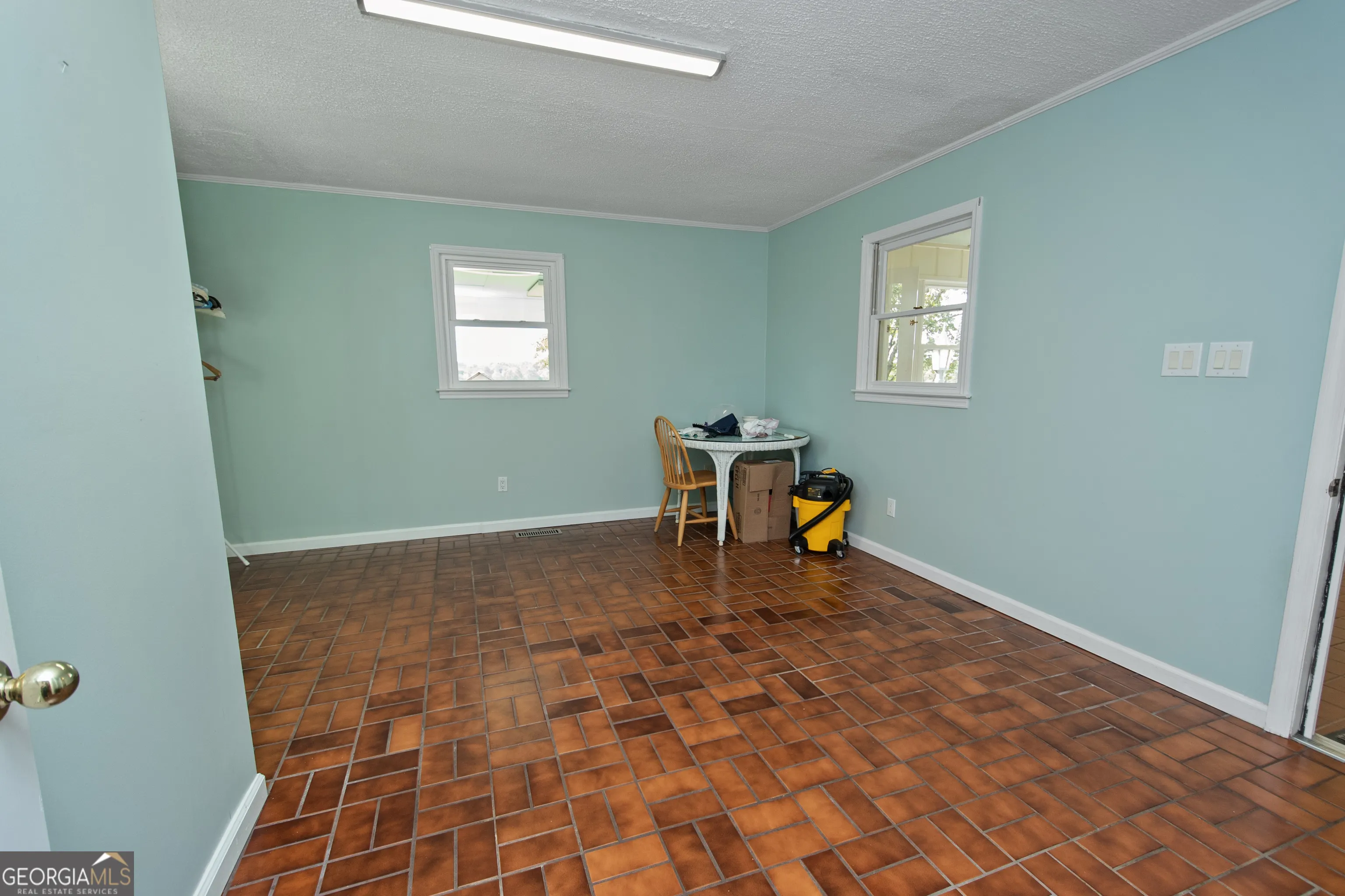 402 Tom Bell Road