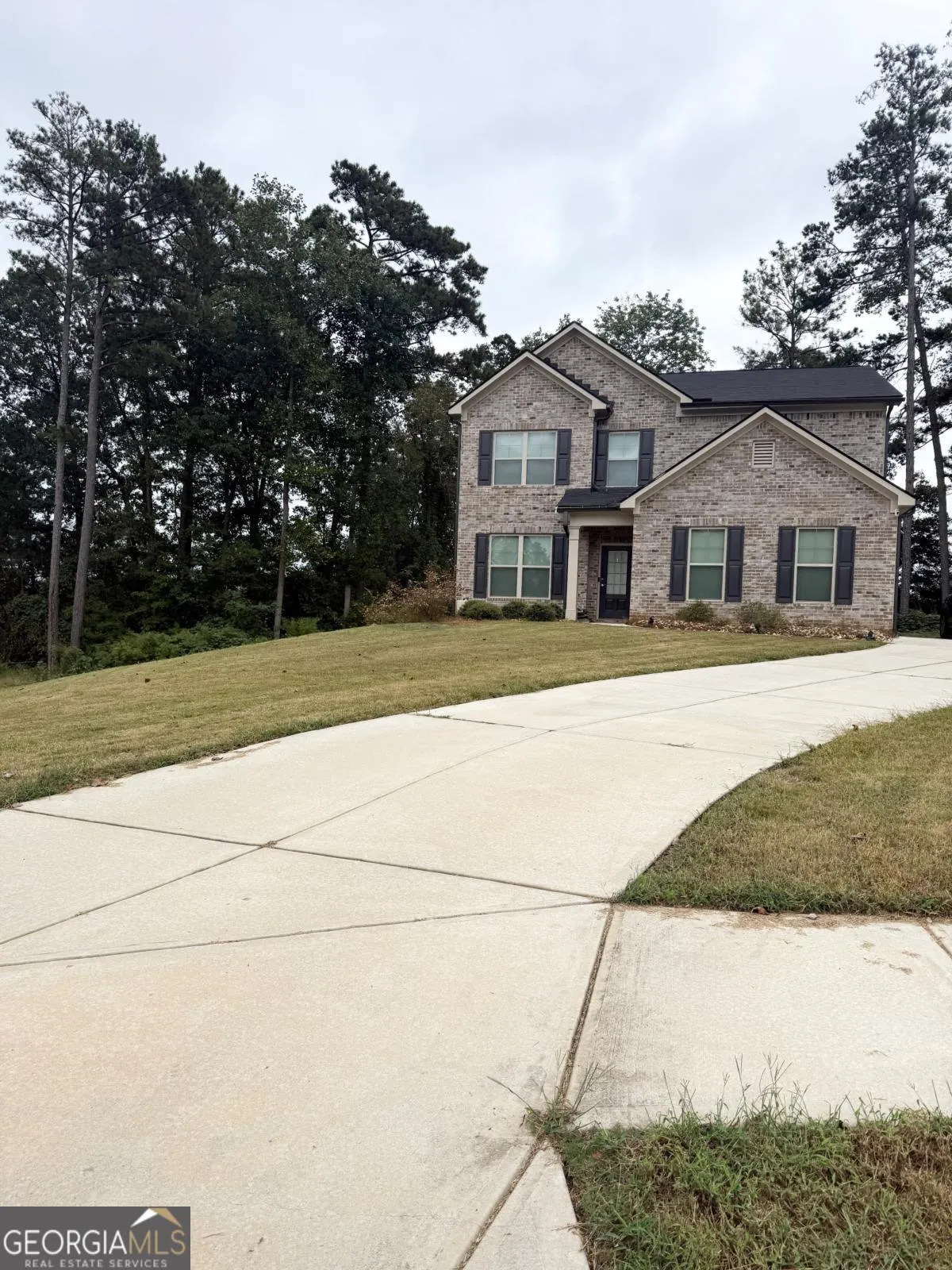 4174 Lyons Walk