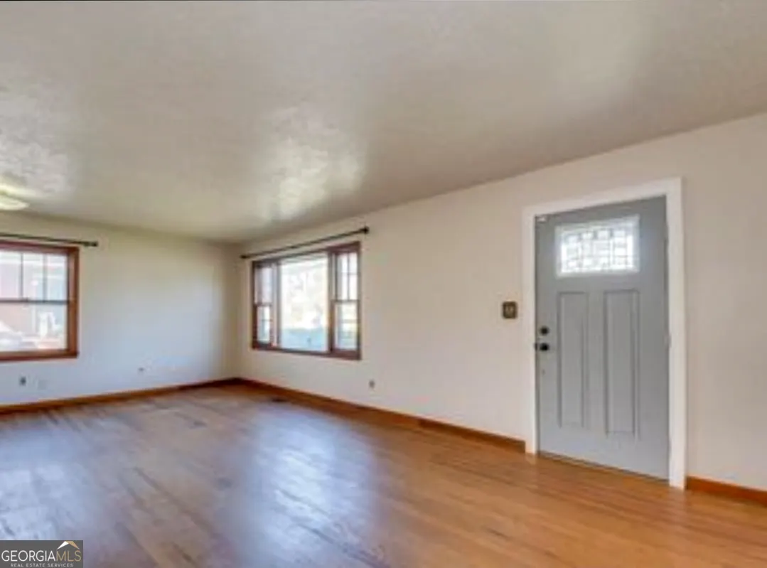 2148 Eastside Court