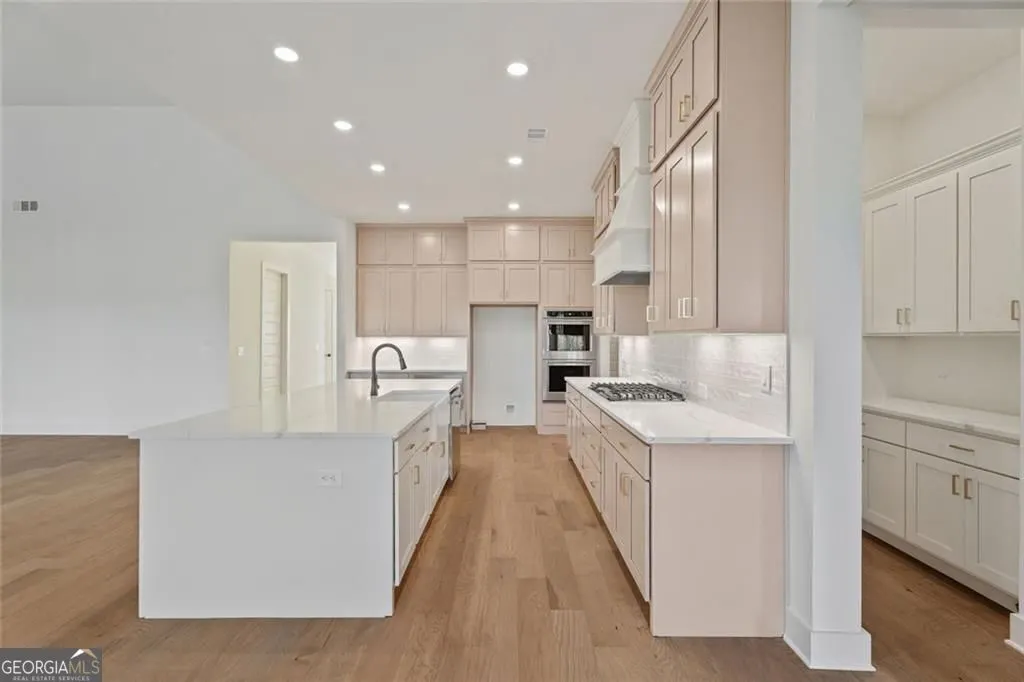 8425 Beryl Overlook, #0