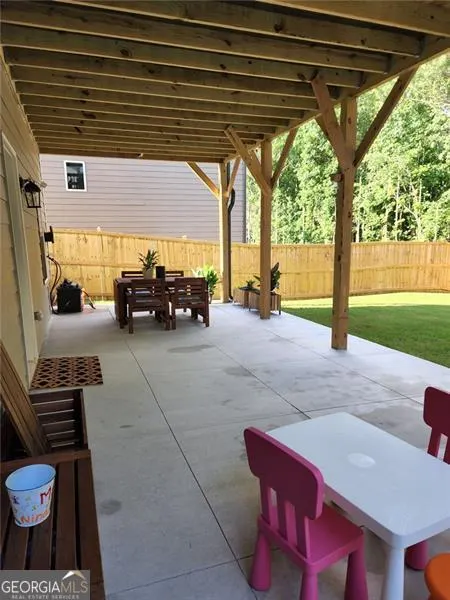 116 CRESTBROOK Way