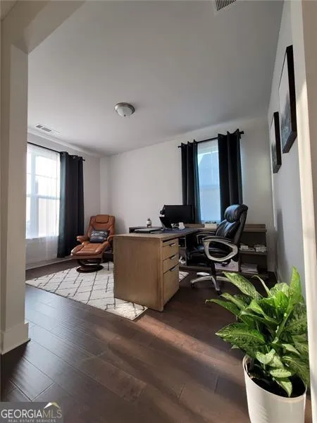 116 CRESTBROOK Way