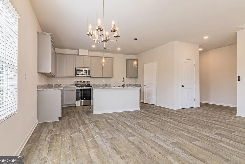 305 1676 Fuma Leaf Way, #305